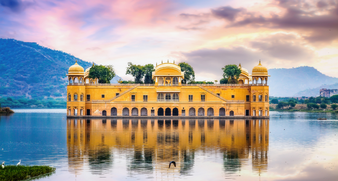 Famous Places to Visit in Jaipur for an Unforgettable Trip