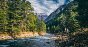 Kasol’s Riverside