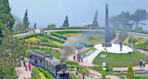batasia loop darjeeling