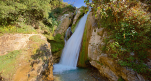 Bhatta Falls