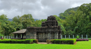 Tambdi Surla Temple