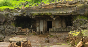 Tringalwadi Fort