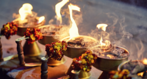 kainchi dham aarti