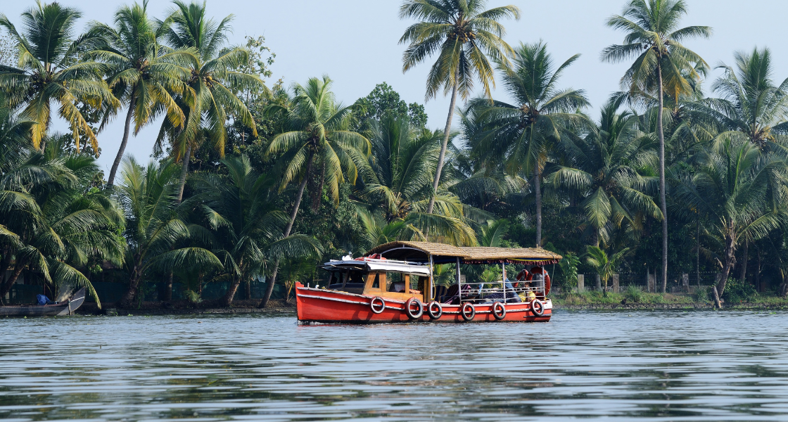 Alappuzha Travel Guide: Best Places to Visit & Things to Do