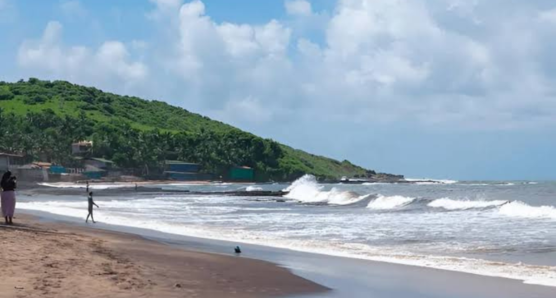 Places to Visit Near Anjuna Beach: Explore Goa’s Coastal Charm