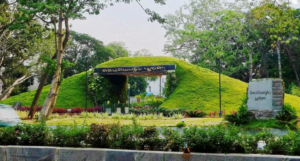 Semmozhi Poonga