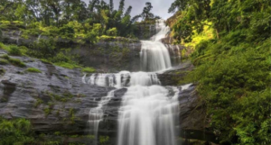 munnar waterfalls
